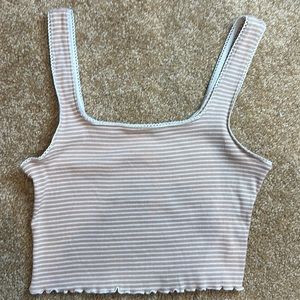 Lettuce Trim Crop Top